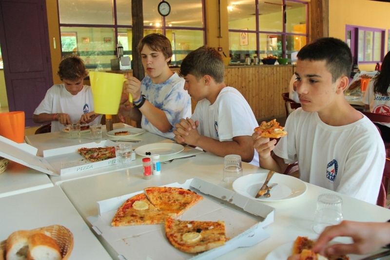 Village Camps International Summer Camp Ard&egrave;che, France 2019-07-26 https://www.villagecamps.com/journals_admin/images/912-22-07-04-2014  (800x533) (76).jpg